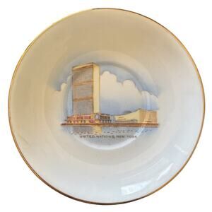 UN United Nations Building New York East River Plate Mid Century 5” Vintage